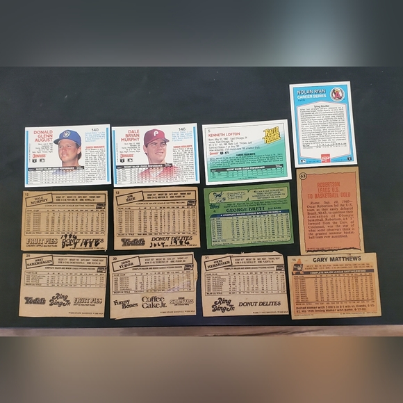 12⚾️sports trading cards⚾️🏀 - Picture 2 of 6